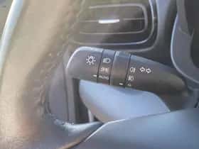 Toyota Yaris (2023) thumbnail 21