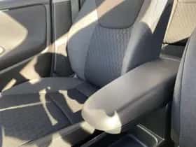 Toyota Yaris (2023) thumbnail 30
