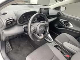Toyota Yaris (2022) thumbnail 21