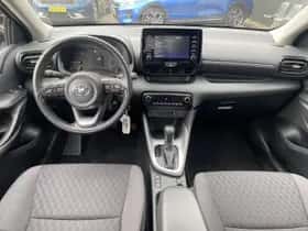Toyota Yaris (2022) thumbnail 23