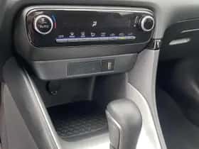 Toyota Yaris (2022) thumbnail 34