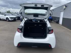 Toyota Yaris (2022) thumbnail 7