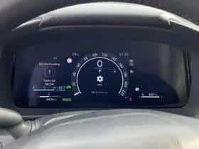 Toyota C-HR (2024) thumbnail 19
