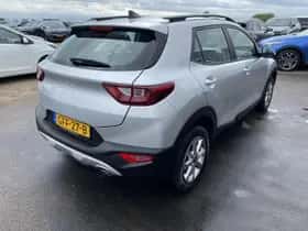 Kia Stonic (2024) thumbnail 11