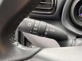 Toyota Yaris (2022) thumbnail 25
