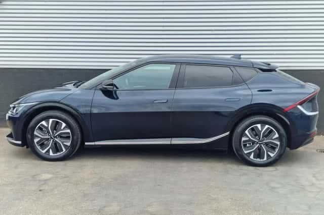 Kia EV6 (2024) thumbnail 3