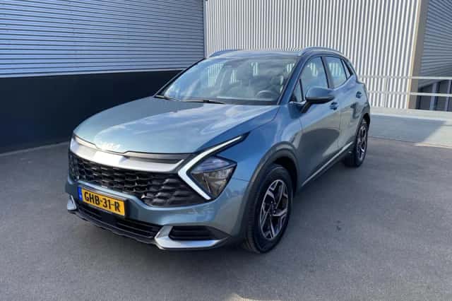 Kia Sportage (2024) thumbnail 3