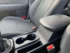 Kia Sportage (2024) thumbnail 42