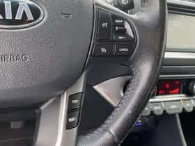 Kia Rio (2013) thumbnail 25
