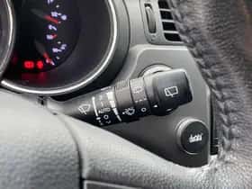Kia Rio (2013) thumbnail 26