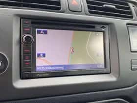 Kia Rio (2013) thumbnail 32