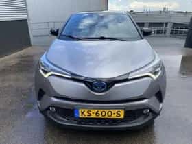 Toyota C-HR (2016) thumbnail 14