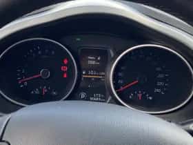 Kia Sportage (2014) thumbnail 32