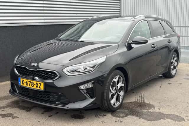 Kia Ceed Sportswagon (2021) thumbnail 5