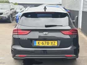 Kia Ceed Sportswagon (2021) thumbnail 8