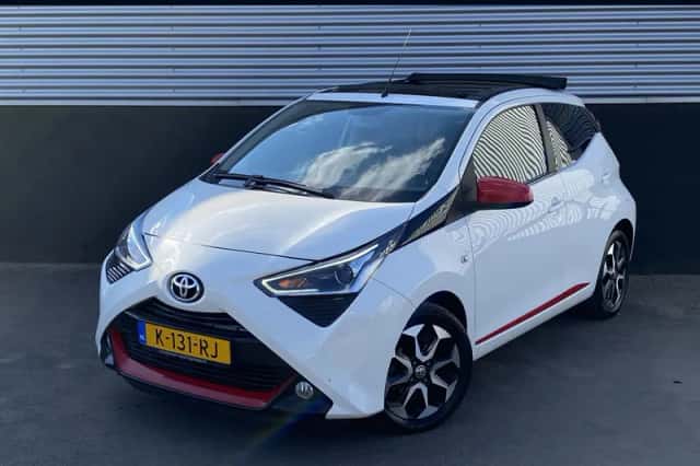 Toyota Aygo (2021) thumbnail 1