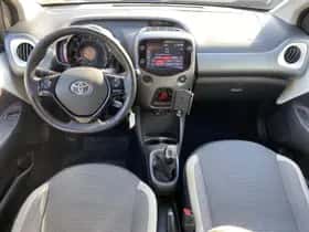 Toyota Aygo (2021) thumbnail 29