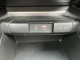 Kia Rio (2020) thumbnail 23