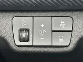 Kia Rio (2020) thumbnail 10