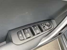 Kia Proceed (2024) thumbnail 29