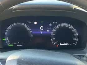 Toyota C-HR (2024) thumbnail 27