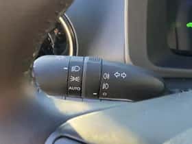 Toyota C-HR (2024) thumbnail 29