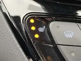 Toyota C-HR (2019) thumbnail 26