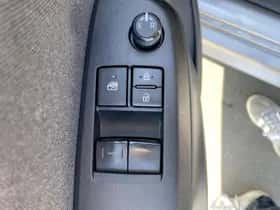 Toyota Yaris (2022) thumbnail 20
