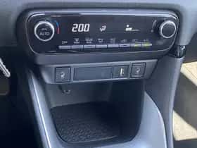 Toyota Yaris (2022) thumbnail 34