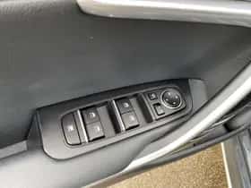 Kia Proceed (2024) thumbnail 24