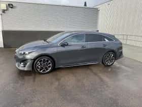 Kia Proceed (2024) thumbnail 4