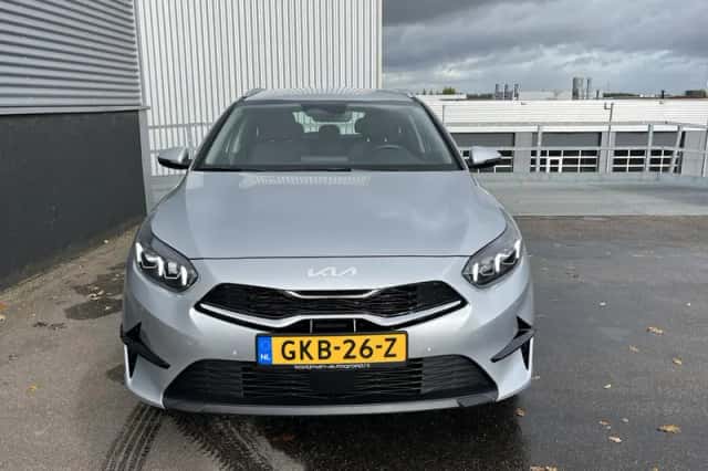 Kia Ceed Sportswagon (2024) thumbnail 5