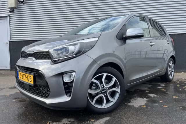 Kia Picanto (2024) thumbnail 2