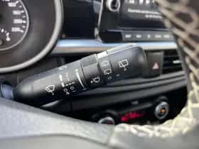 Kia Picanto (2024) thumbnail 24