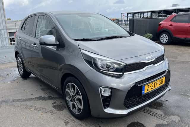 Kia Picanto (2024) thumbnail 6
