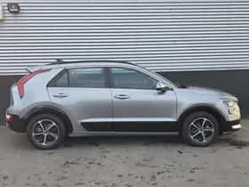 Kia Niro (2024) thumbnail 11