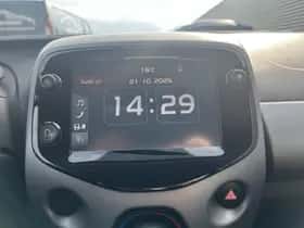 Toyota Aygo (2019) thumbnail 27