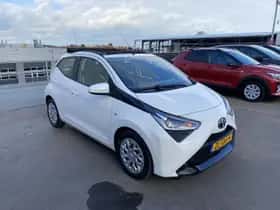 Toyota Aygo (2019) thumbnail 8