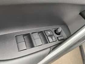 Toyota Corolla (2024) thumbnail 20