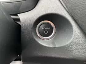 Toyota Corolla (2024) thumbnail 32