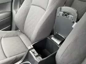 Toyota Corolla (2024) thumbnail 41