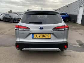 Toyota Corolla (2024) thumbnail 6