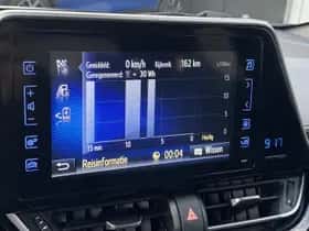 Toyota C-HR (2018) thumbnail 45