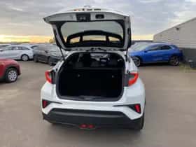 Toyota C-HR (2018) thumbnail 7
