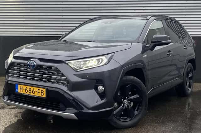 Toyota RAV4 (2020) thumbnail 3