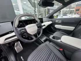 Kia EV4 (2026) thumbnail 3