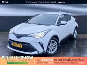 Toyota C-HR (2023) thumbnail 1