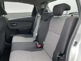 Toyota Yaris (2016) thumbnail 43