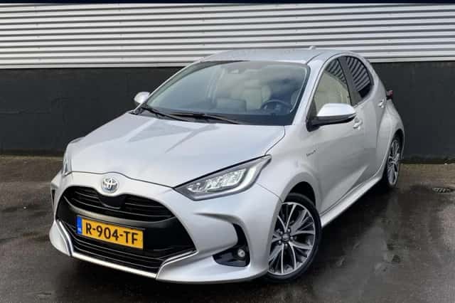 Toyota Yaris (2021) thumbnail 1