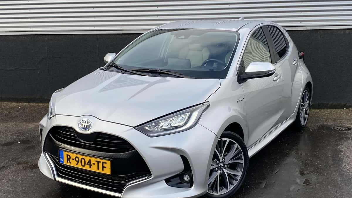 Toyota Yaris (2021) — foto 1